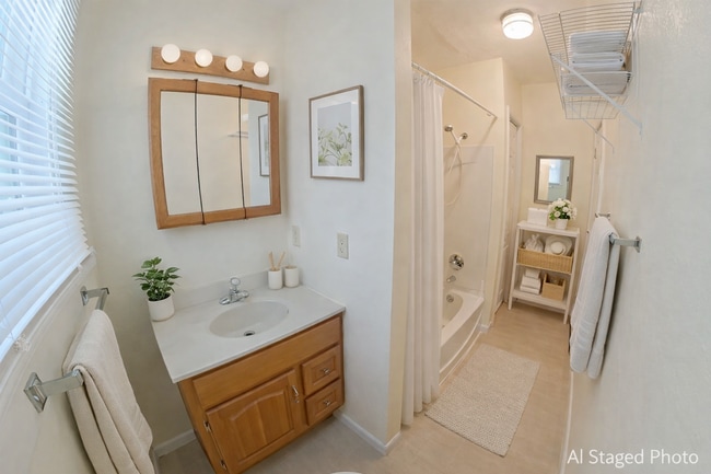 Photo - 800 Rannells Rd Unidad Apt A