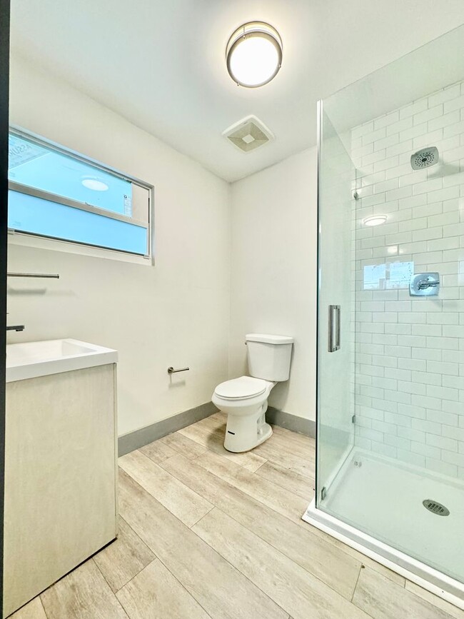Photo - Fully Remodeled 4 Bedroom/ 4 Bathroom Single Family Home