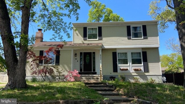 Photo - 642 Parkland Pl House