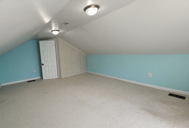 Photo - 2203 Edwards Ave