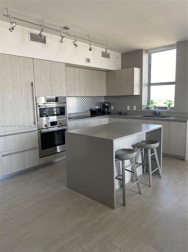 Photo - 4010 S Ocean Dr Unidad R2102