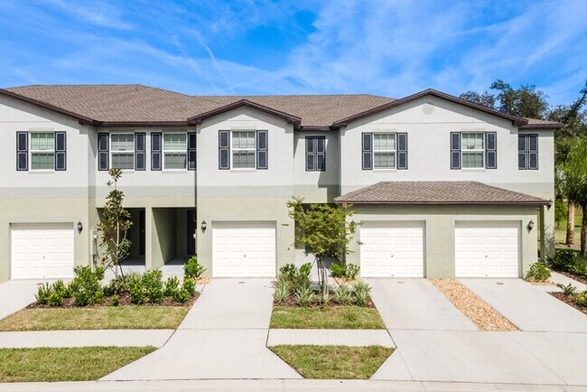 38119 Fallstone Wy