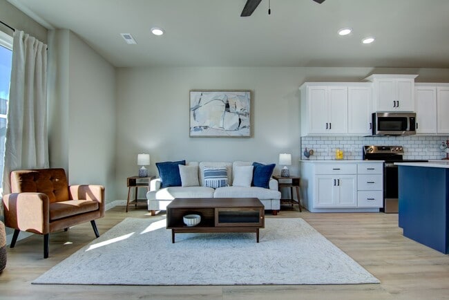 Photo - Brand New Luxury Townhomes: 3BR, 2.5Bath Altoona WI