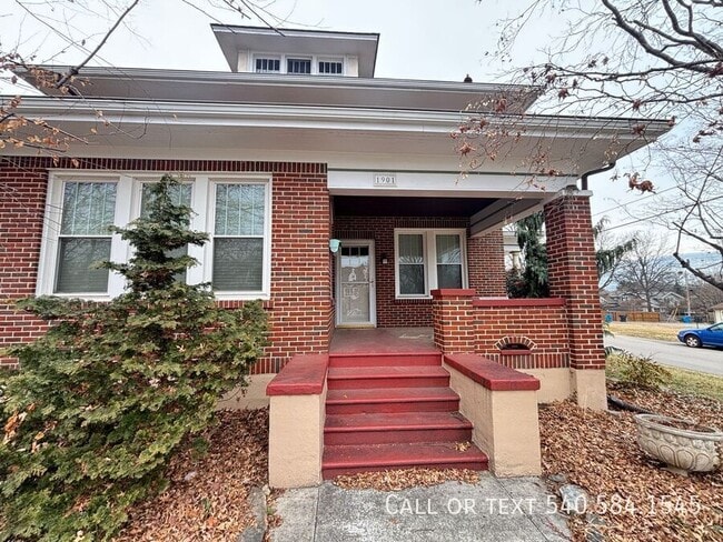 Photo - 1901 Avon Rd SW Unit 1