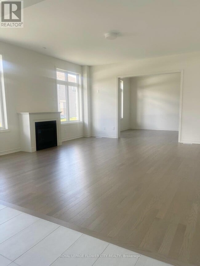 Photo - 26 Twinleaf Cres