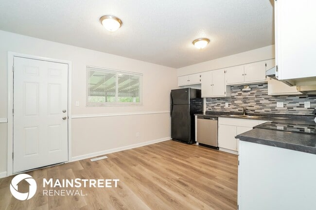 Photo - 3017 Perinton Pl