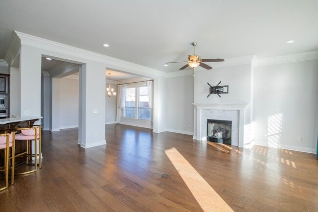 Photo - ***1601 SW Edinburgh Avenue***