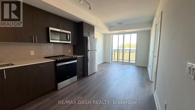Photo - 2545 Simcoe St N Unit 435