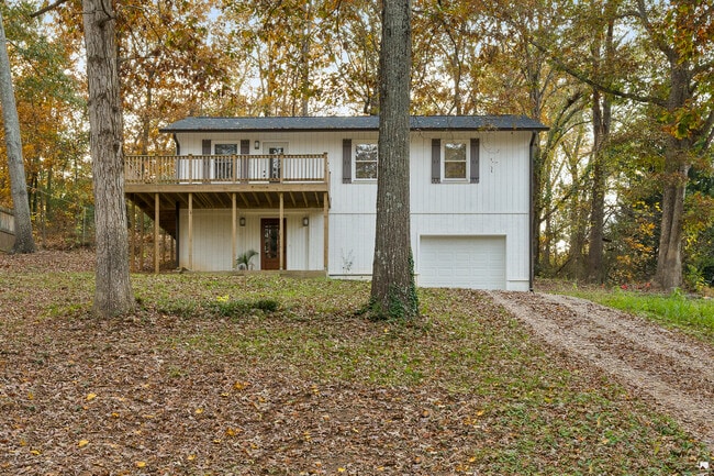 Photo - 1021 Lakewood Dr