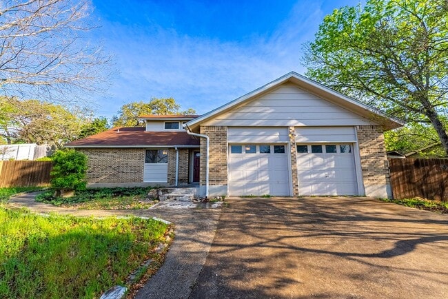 Building Photo - Scenic Brook West Sanctuary: Well-Maintained Home with Expansive Backyard