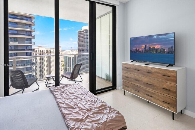 Photo - 1010 Brickell Ave Unit 3610