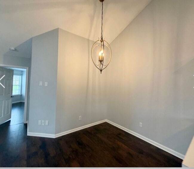 Photo - North Wilmington/ground floor patio home/two bedrooms. North Chase/Laney High school area.