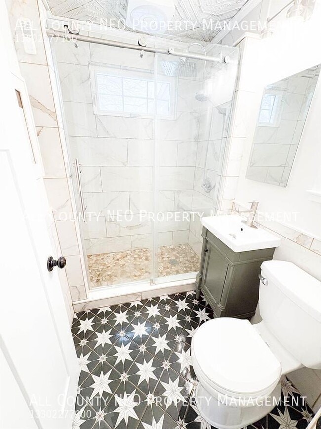 Photo - 2359 12th St