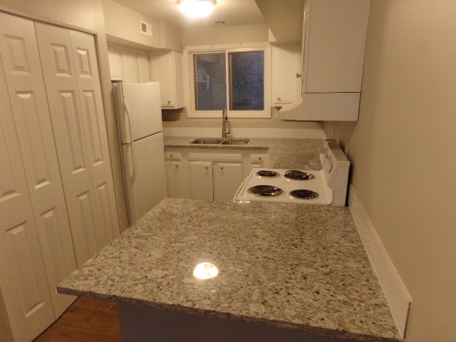 Photo - BCR 5557 Canterbury Lane- COPY Unit COPY