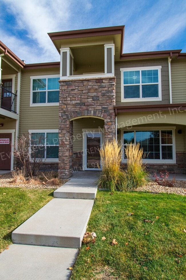 Photo - 5020 Cinquefoil Ln