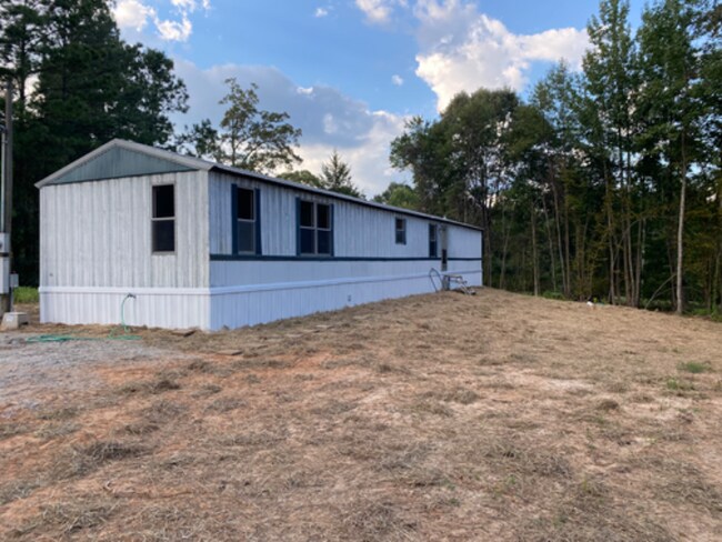 Photo - 319 Connie Walters Rd