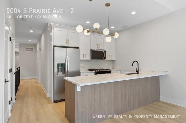 Photo - 5004 S Prairie Ave Unit 2
