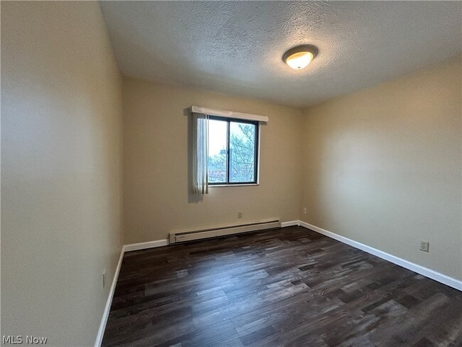 Photo - 200 Fernwood Rd Unit 34