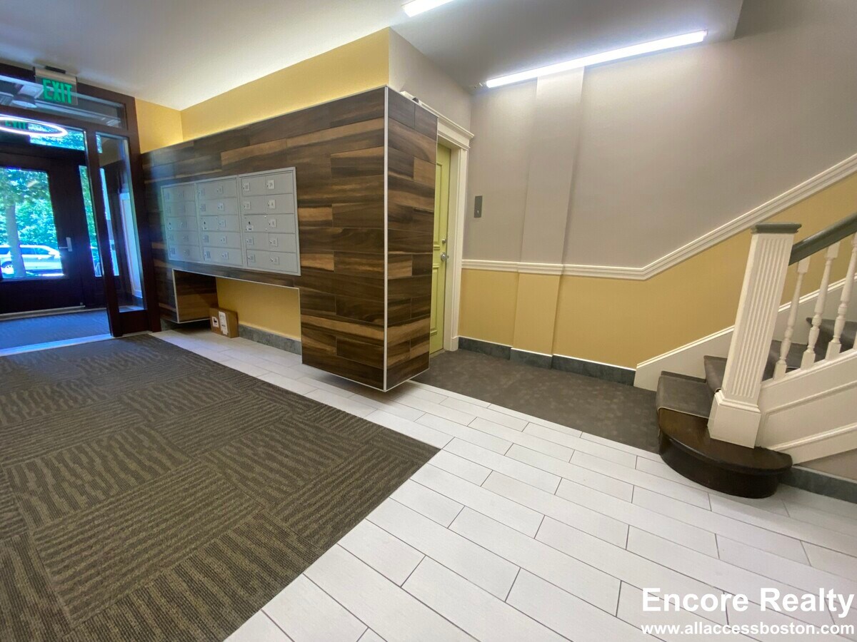 Photo - 35 Park Dr Unit 4