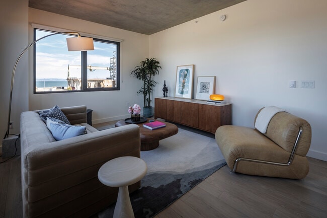 Photo - The Sophie Maxwell