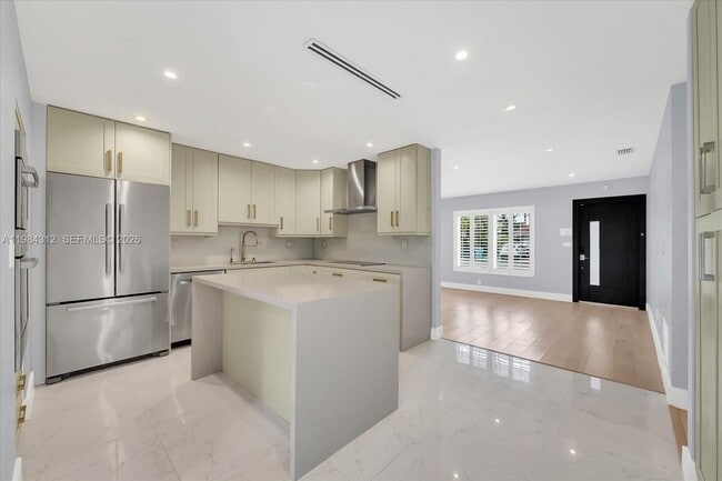 Photo - 10330 SW 51st St