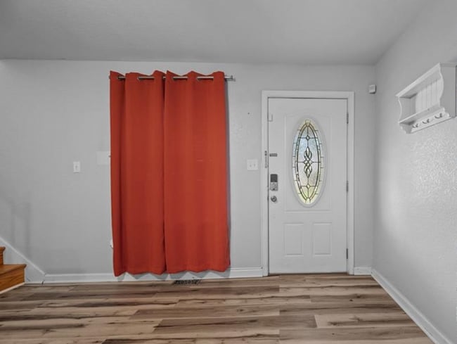 Photo - 4721 Krick St