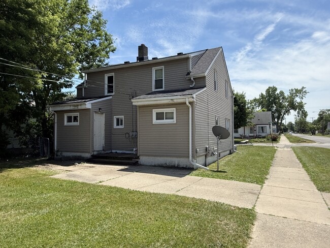 11359 Maxwell Ave