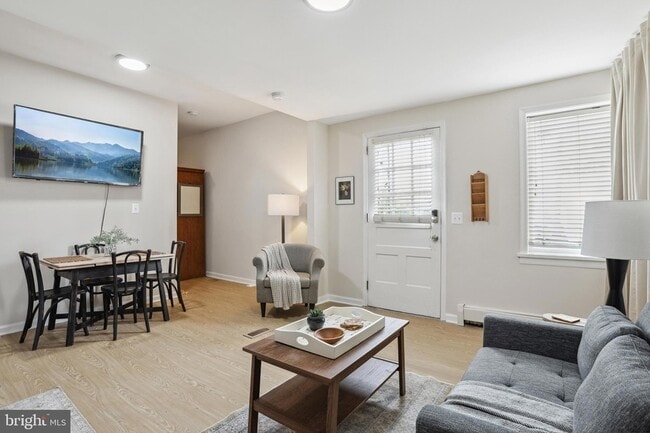 Photo - 1900 Princess Anne St Unit 5