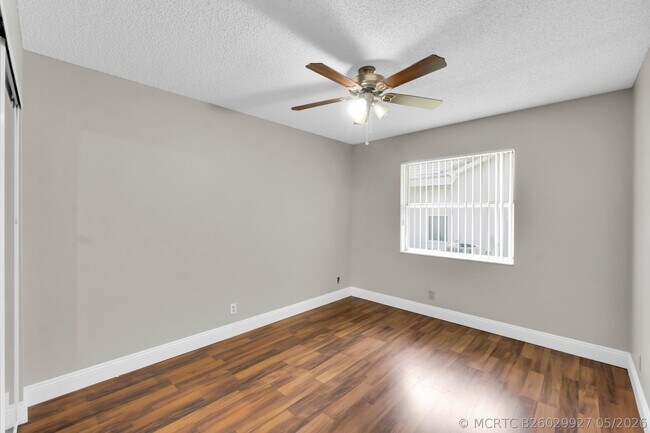 Photo - 1909 NW 80th Ave