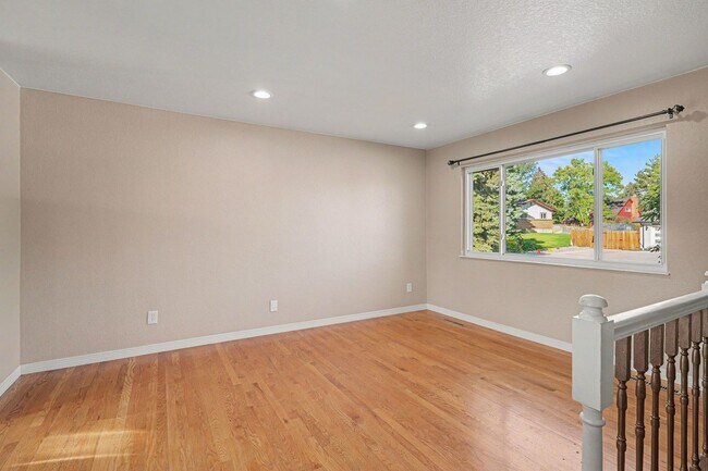 Photo - 8146 E Fremont Ave