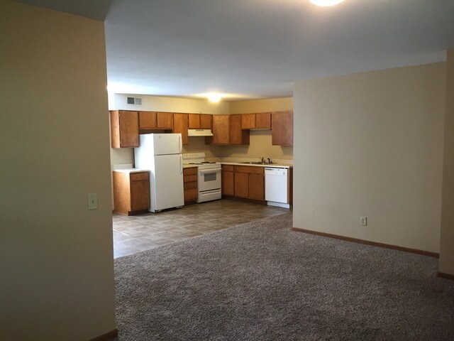 Photo - Pre-Leasing for 26/27 School Year