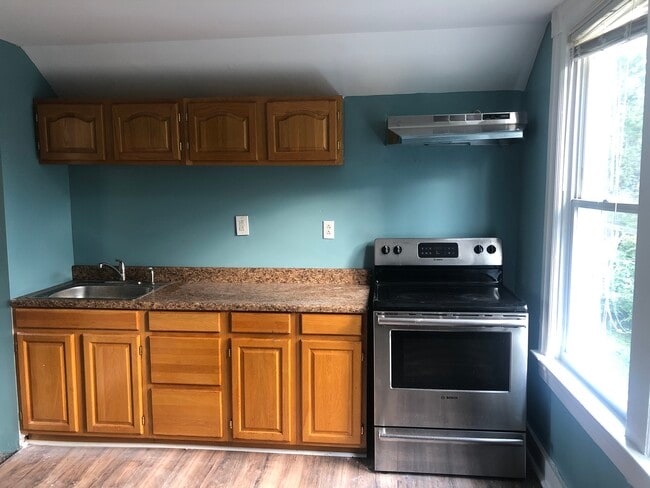 Building Photo - 5913 Kavon Ave Unit 3