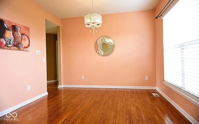 Photo - 7306 Oxbridge Pl