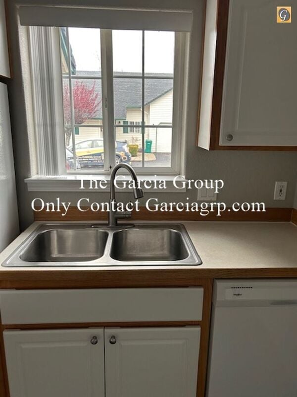 Photo - 13631 SE Oatfield Rd