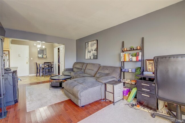 Photo - 370 W Broadway Unit 4K