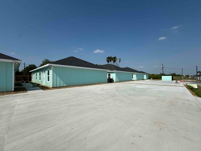 Building Photo - 2605 N 21st St Rental