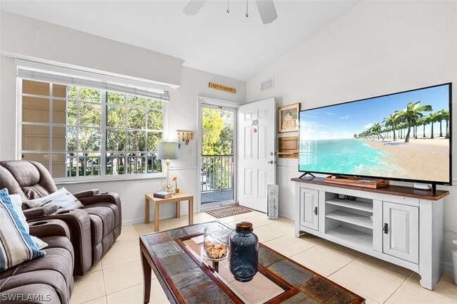 Building Photo - 26670 Rosewood Pointe Dr Unit #203