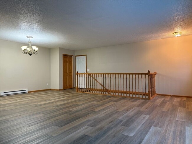 Photo - 2736-33 1/2 33 1/2 Ave S