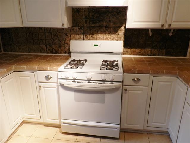 Photo - 8823 San Benito Way