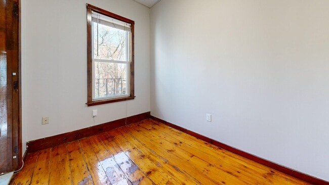 Photo - 60-62 Chelsea Street Unit 1