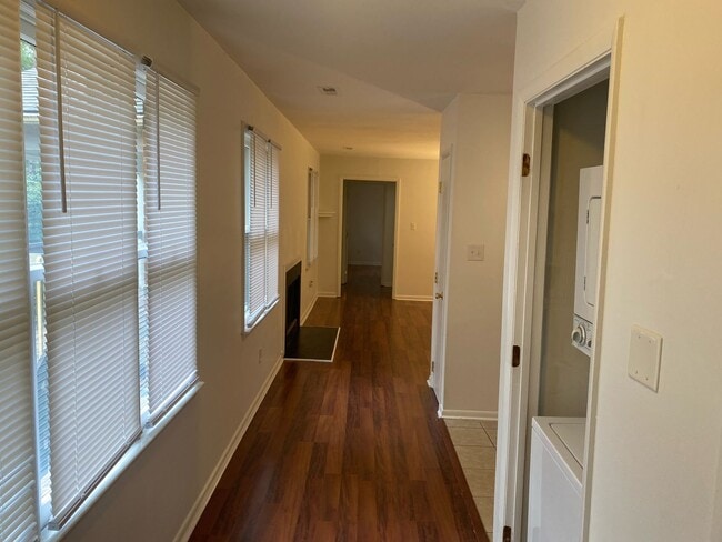 4012 Greenleaf St Unidad A