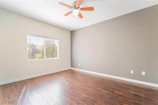 Photo - 1050 E Cactus Ave Unit 2034