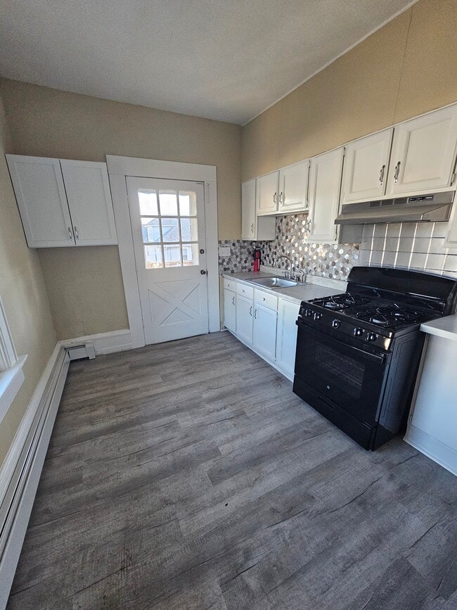 Building Photo - 1209 Providence Rd Unit 2A Rental