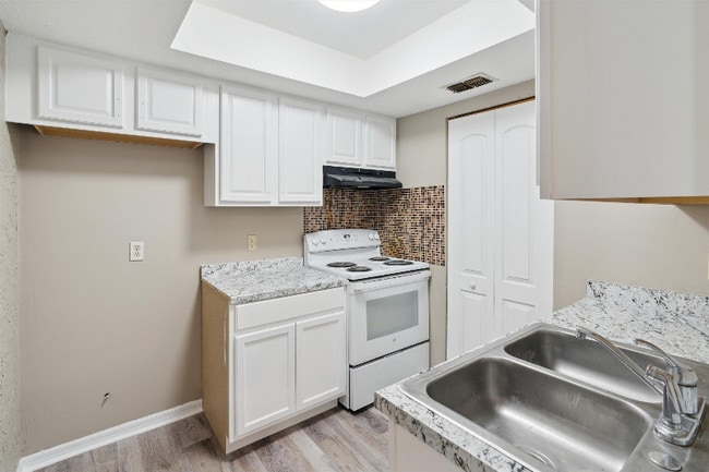 Photo - 511 SW 69th St Unit A