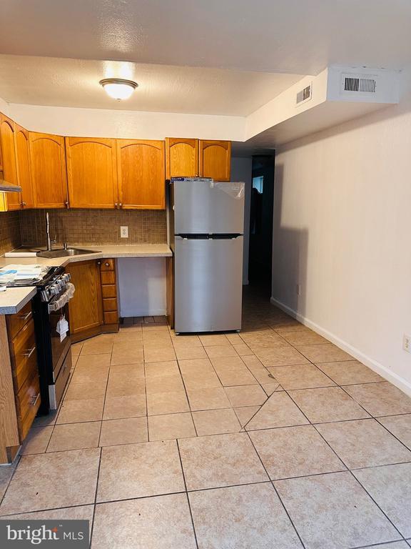 Photo - 522 N Indiana Ave