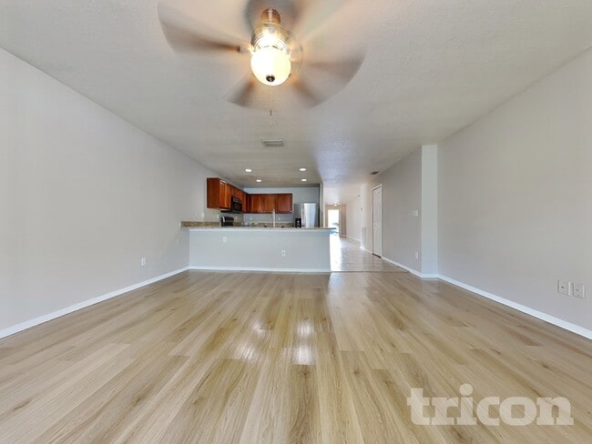 Photo - 30801 Temple Stand Ave