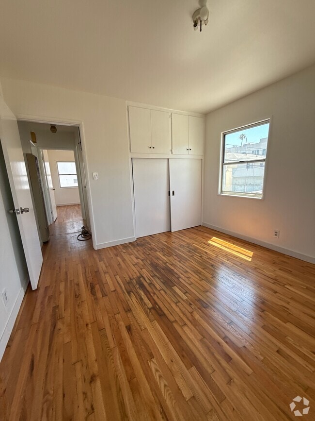 Building Photo - 927-929 Lincoln Blvd Rental