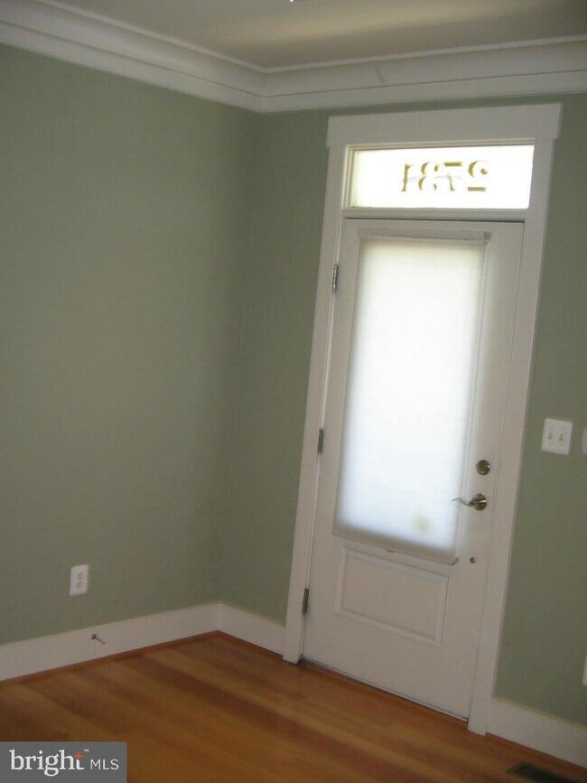 Photo - 2731 Linden Ln