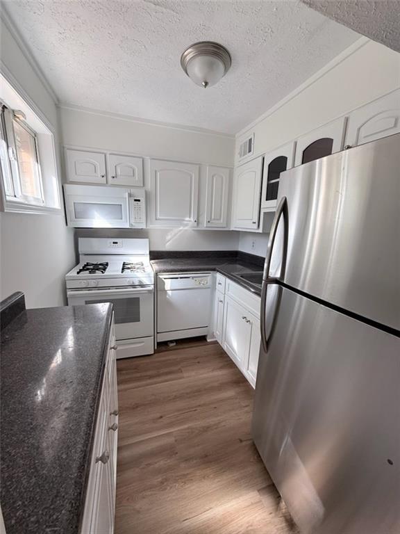 Building Photo - 120 Biscayne Dr NW Unit C5