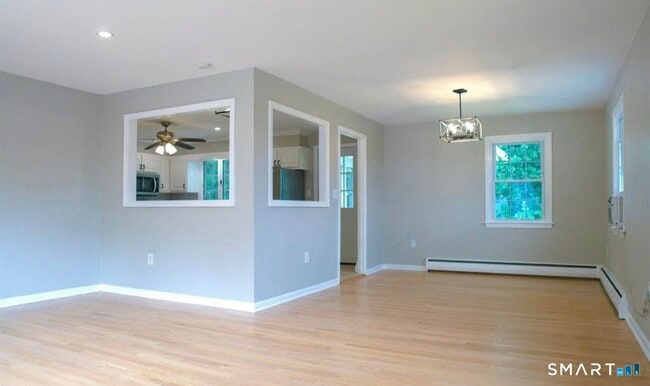 Photo - 32 Kaynor Dr